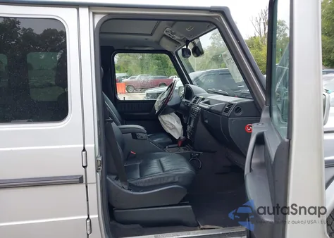 2002 Mercedes-Benz G 500 z USA, uszkodzony, nr VIN WDCYR49E42X132522